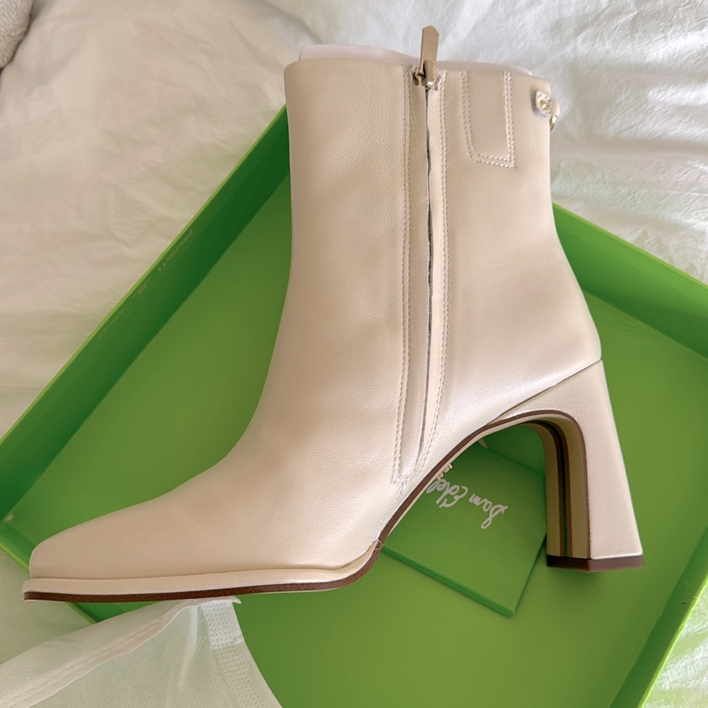 Sam Edelman cream boot size 8.5